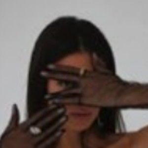 Meet your Posher, Ivy